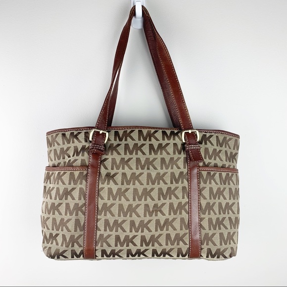 Michael Kors Handbags - Michael Kors brown purse handbag